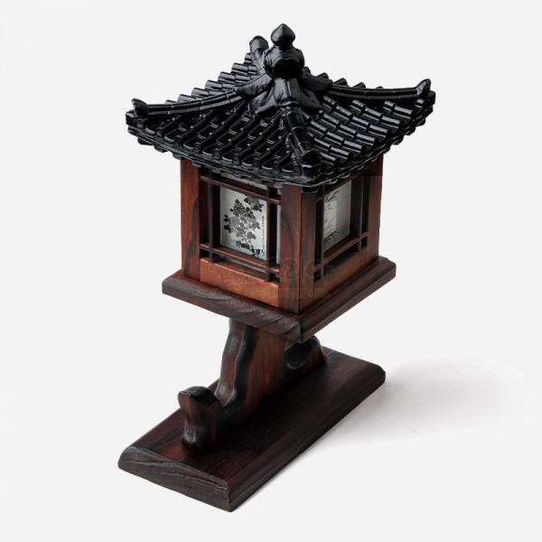 작은좌등-사군자누각 - 사각기와의 멋스러움과  나무로 섬세하게 깍아 만든 수작업 좌등