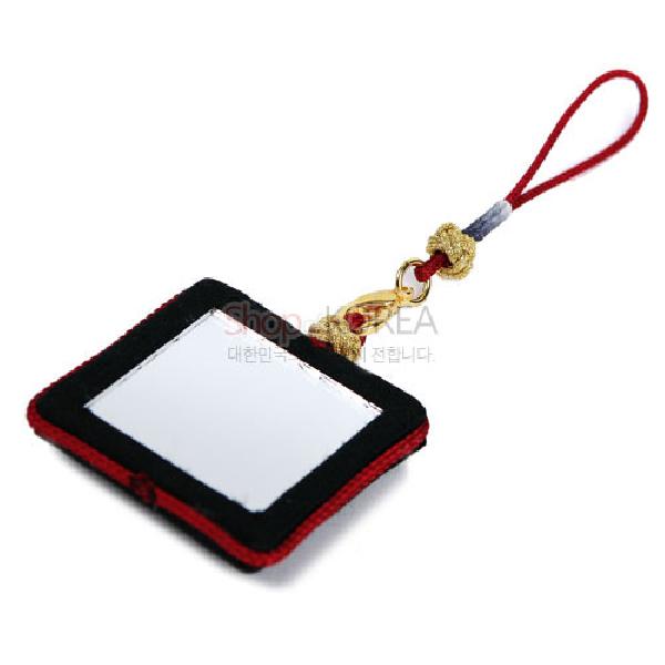 조각보 작은열쇠고리[흑색] - 조각보 무늬를 활용한 거울핸드폰고리